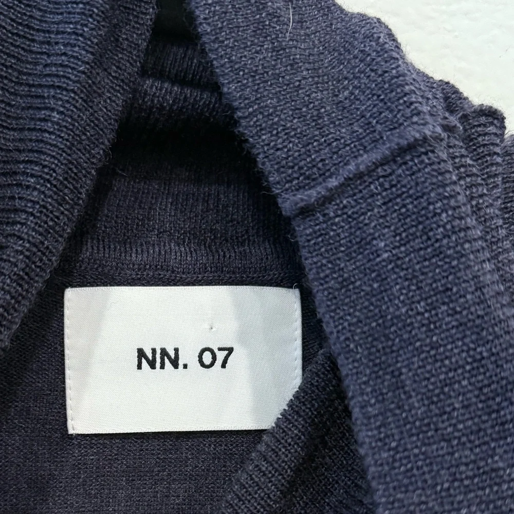 Nn.07‎ 100% Wool Turtleneck Sweater